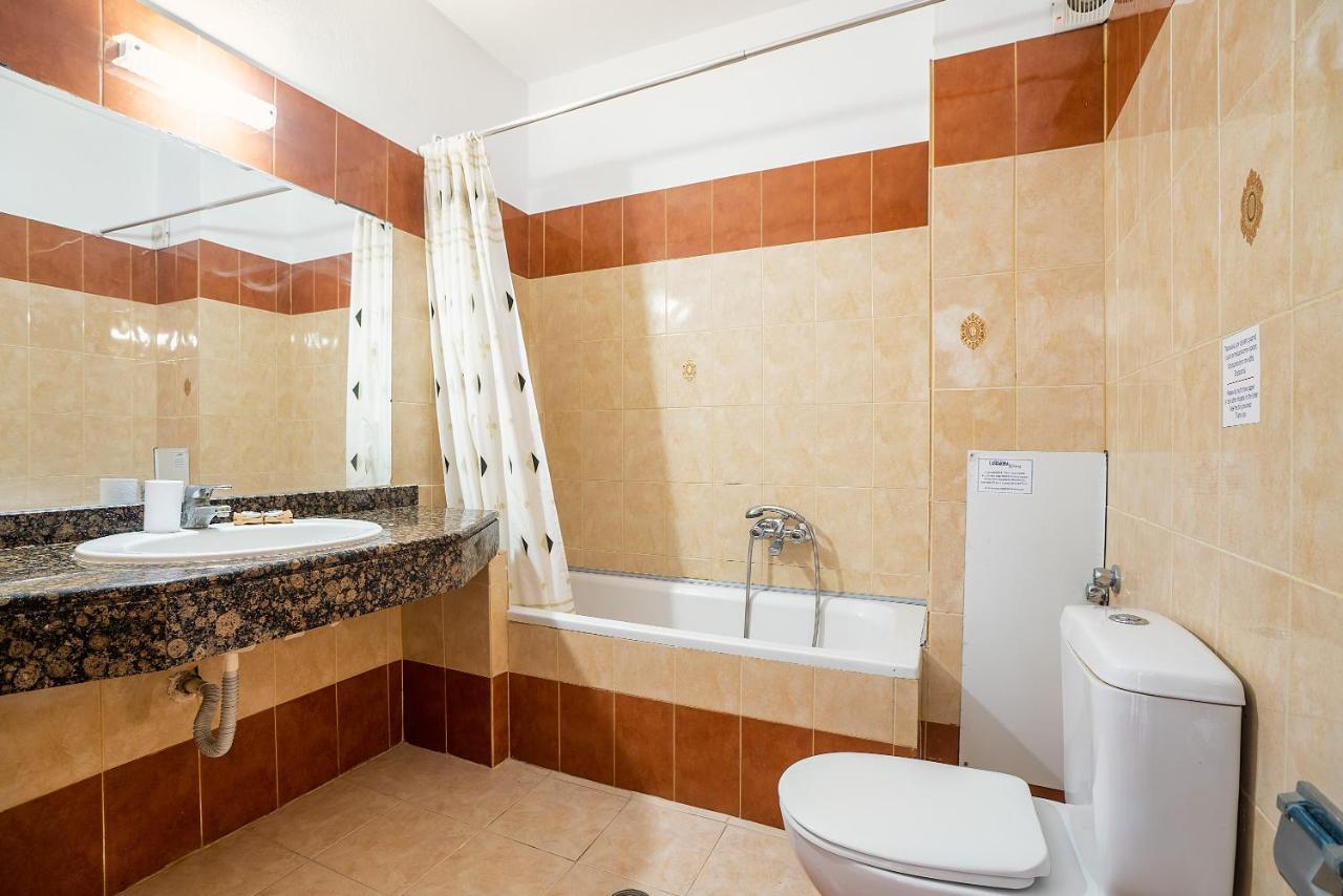 Livadia Beach Suite Esterno foto