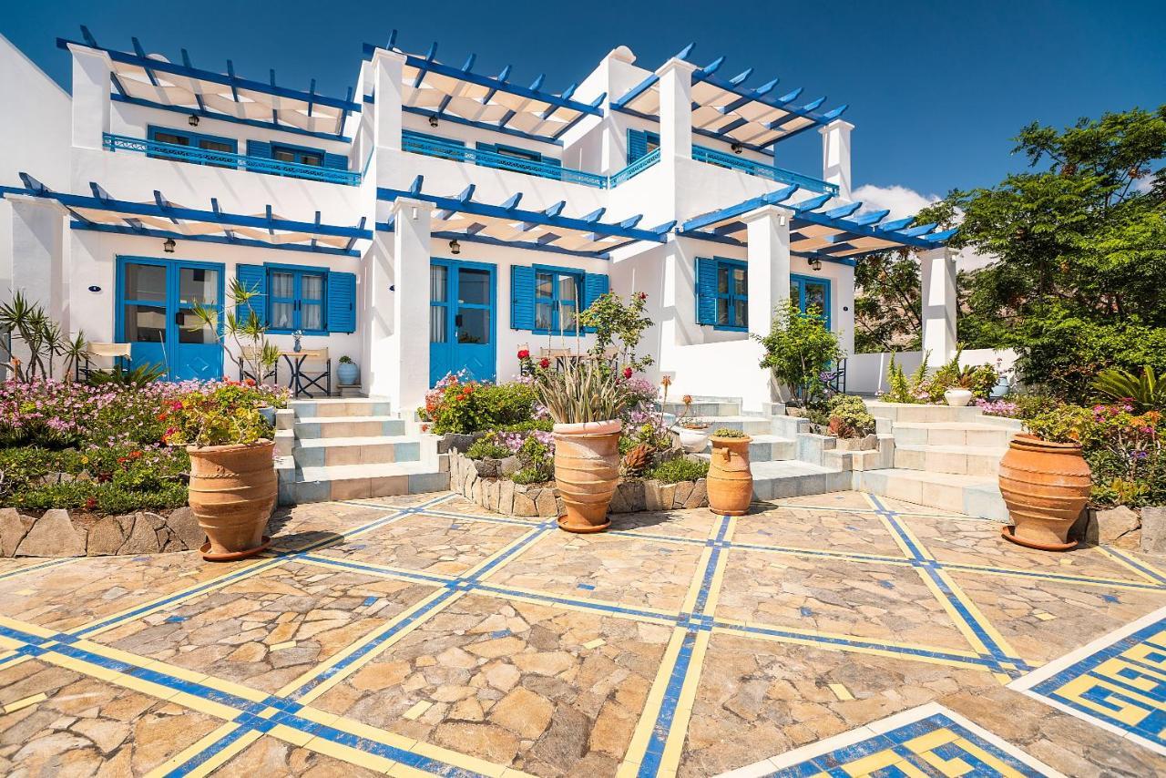 Livadia Beach Suite Esterno foto